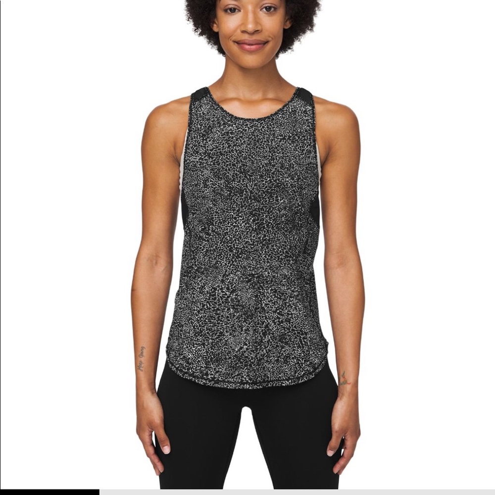 Lulu Lemon Sculpt 2 Tank size 4